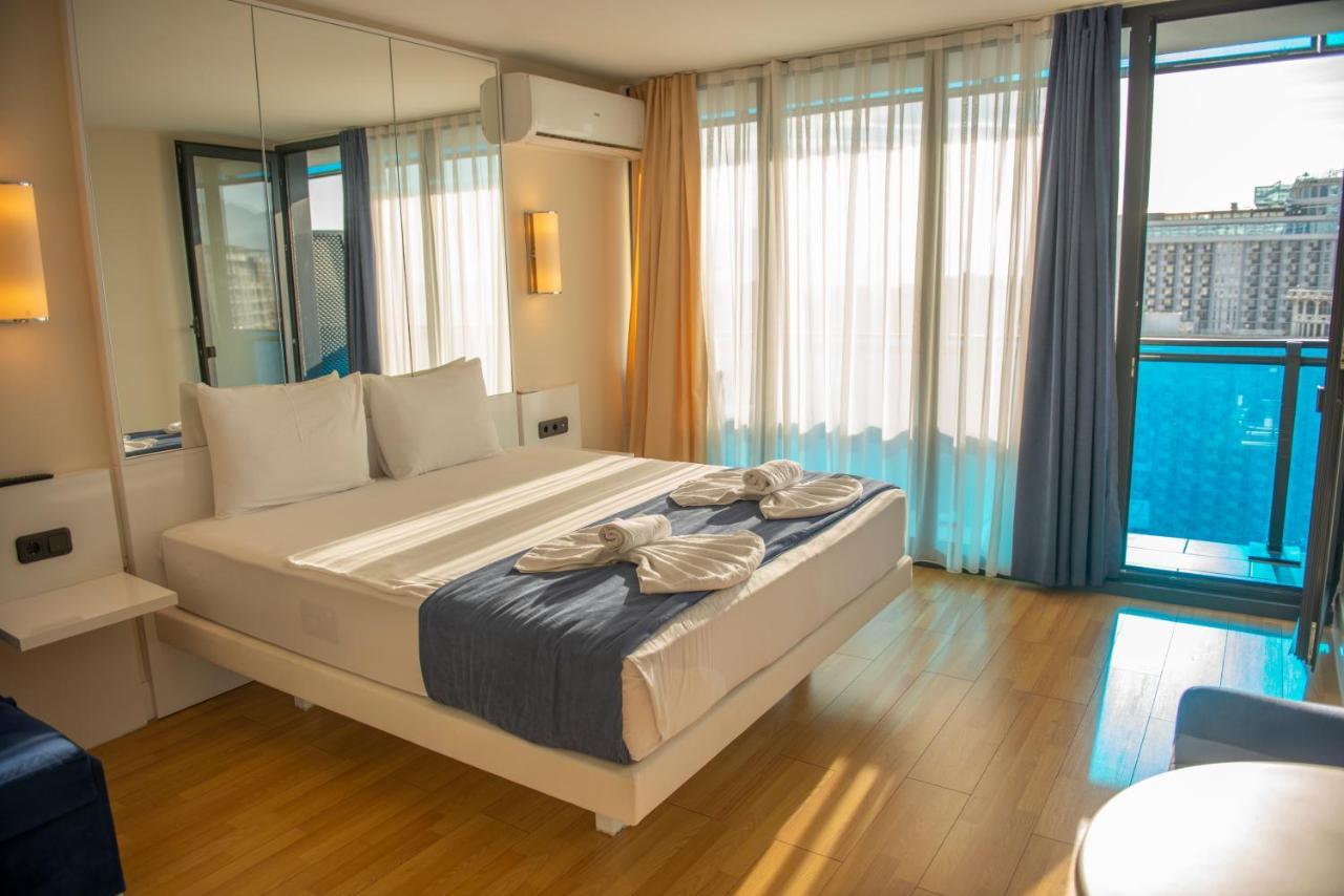 Orbi City Aparthotel Black Sea View Батуми Экстерьер фото