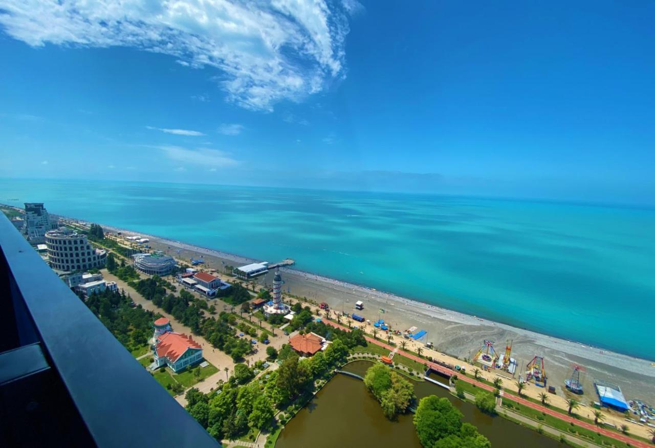 Orbi City Aparthotel Black Sea View Батуми Экстерьер фото